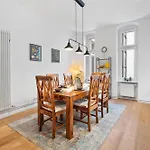 Loftly Kant99 - Zentral - 90m2 - Self Check-in - 300 Mbit * Berlino