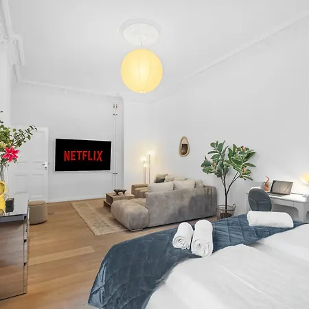 Loftly Kant99 - Zentral - 90m2 - Self Check-in - 300 Mbit Apartman