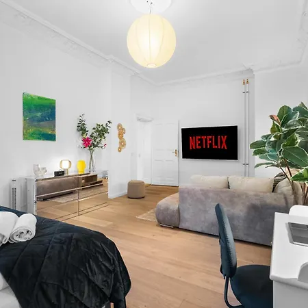 Loftly Kant99 - Zentral - 90m2 - Self Check-in - 300 Mbit