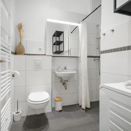 Loftly Kant99 - Zentral - 90m2 - Self Check-in - 300 Mbit Apartman