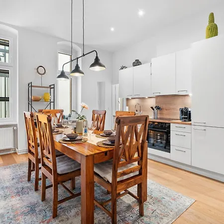 Διαμέρισμα Loftly Kant99 - Zentral - 90m2 - Self Check-in - 300 Mbit