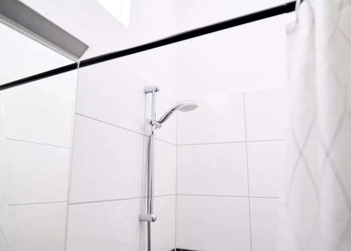 Loftly Kant99 - Zentral - 90m2 - Self Check-in - 300 Mbit *