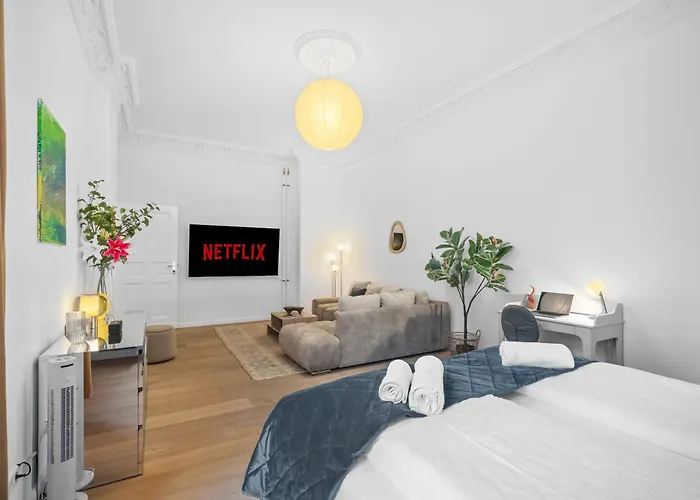 Loftly Kant99 - Zentral - 90m2 - Self Check-in - 300 Mbit Apartmán