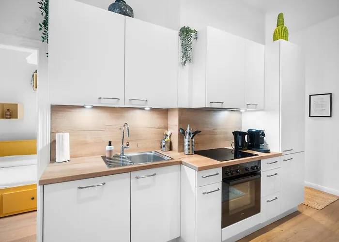 Apartmán Loftly Kant99 - Zentral - 90m2 - Self Check-in - 300 Mbit *