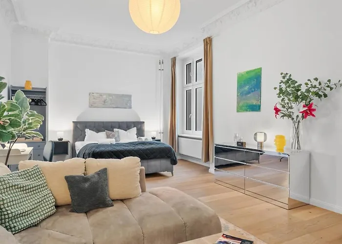 Apartmán Loftly Kant99 - Zentral - 90m2 - Self Check-in - 300 Mbit *