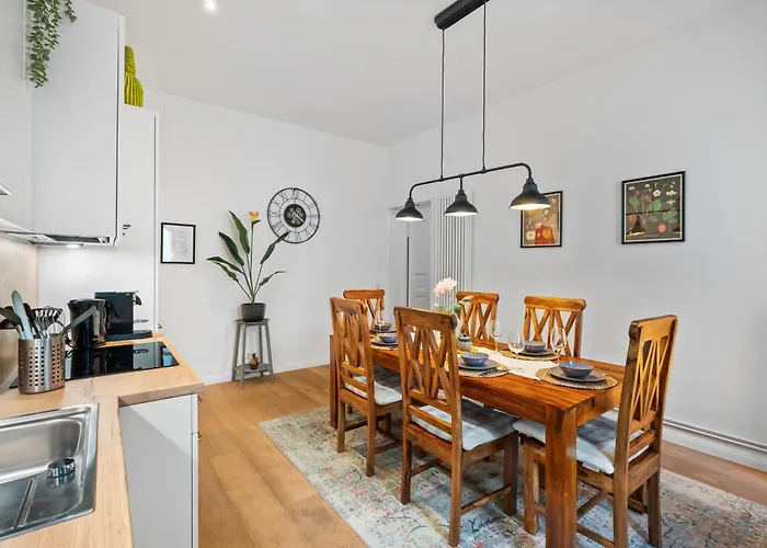 Loftly Kant99 - Zentral - 90m2 - Self Check-in - 300 Mbit *