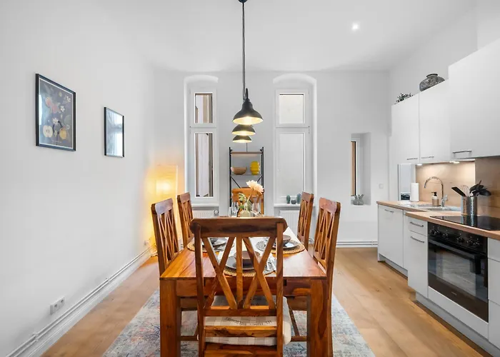 Apartmán Loftly Kant99 - Zentral - 90m2 - Self Check-in - 300 Mbit *