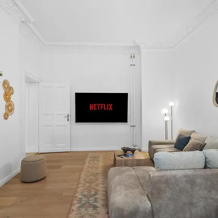 Loftly Kant99 - Zentral - 90m2 - Self Check-in - 300 Mbit شقة