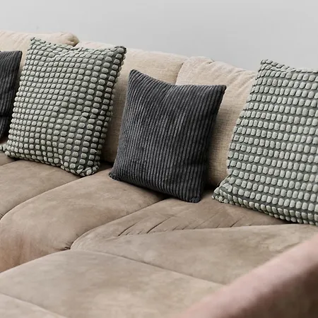 Loftly Kant99 - Zentral - 90m2 - Self Check-in - 300 Mbit アパート *