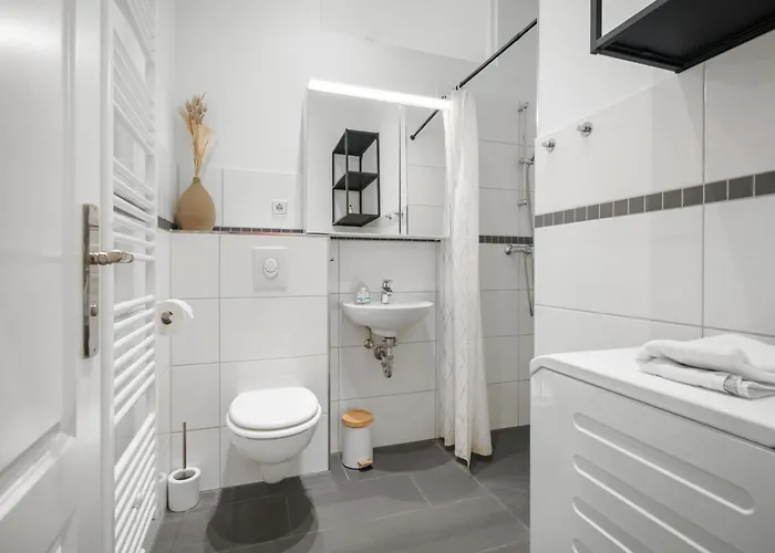 Loftly Kant99 - Zentral - 90m2 - Self Check-in - 300 Mbit Apartament