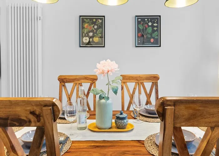 Apartament Loftly Kant99 - Zentral - 90m2 - Self Check-in - 300 Mbit