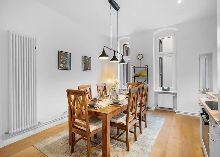 Loftly Kant99 - Zentral - 90m2 - Self Check-in - 300 Mbit * Berlin