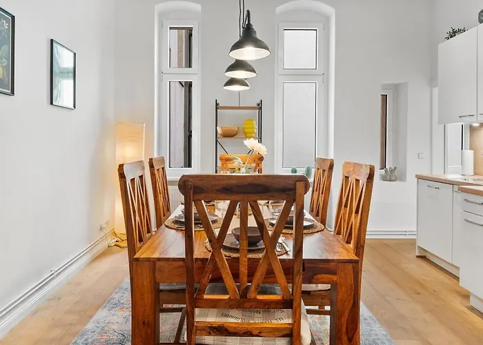 Loftly Kant99 - Zentral - 90m2 - Self Check-in - 300 Mbit * Berlin